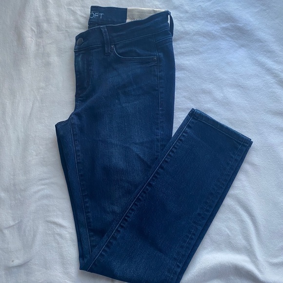 Loft Modern Skinny Dark Wash Mid Rise Jean - Picture 2 of 2